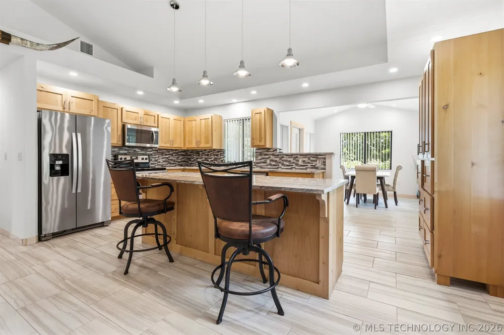 7157 Meridian Lone Grove, OK 73401