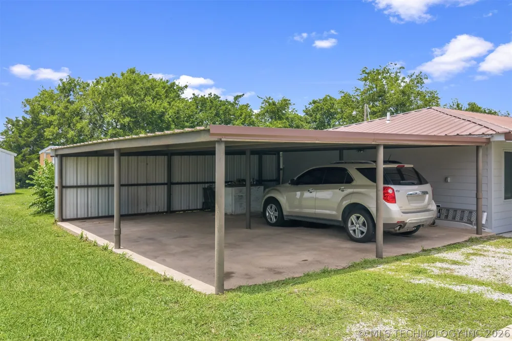 7157 Meridian Lone Grove, OK 73401