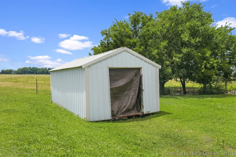 7157 Meridian Lone Grove, OK 73401