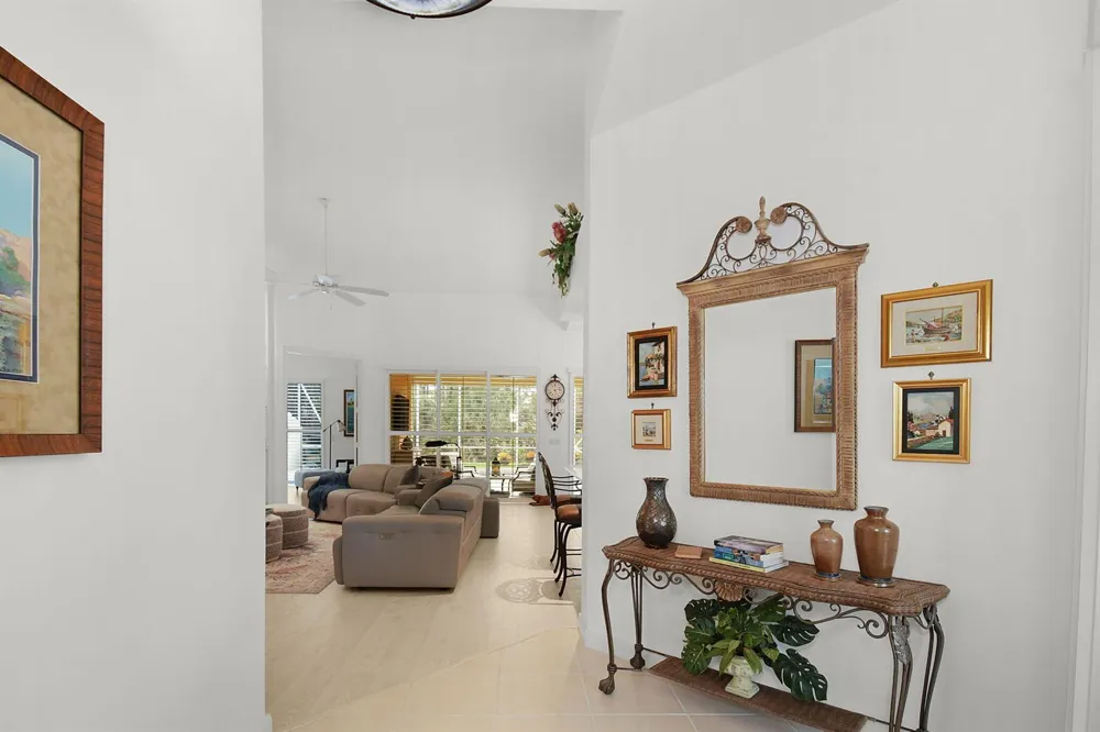 9088 SE La Creek Court Hobe Sound, FL 33455