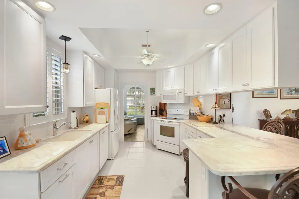 9088 SE La Creek Court Hobe Sound, FL 33455