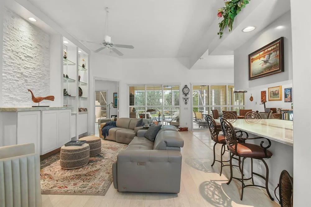 9088 SE La Creek Court Hobe Sound, FL 33455