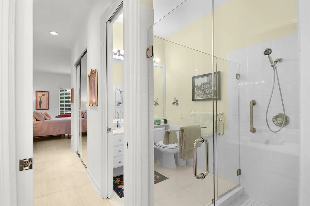 9088 SE La Creek Court Hobe Sound, FL 33455
