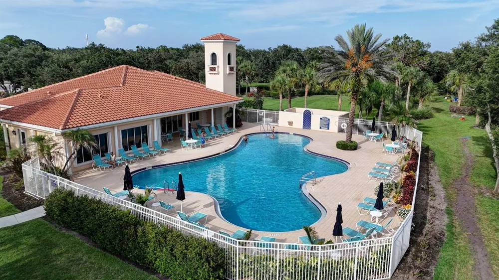 9088 SE La Creek Court Hobe Sound, FL 33455