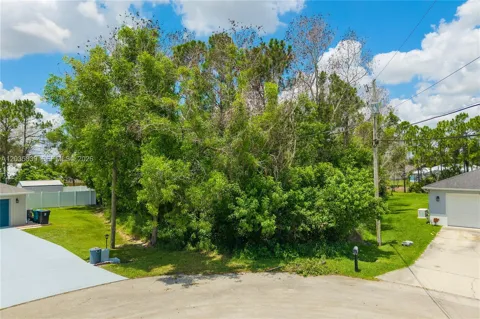 5501 Chapel Ct