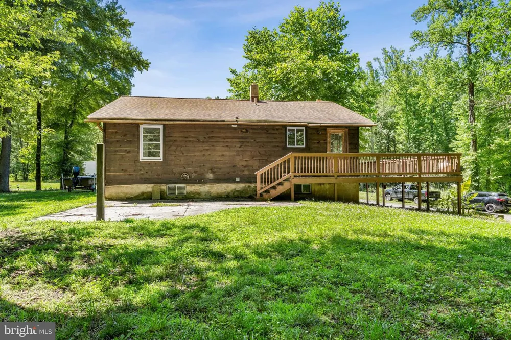 99 E LEWIS SHORE ROAD Elkton, MD 21921