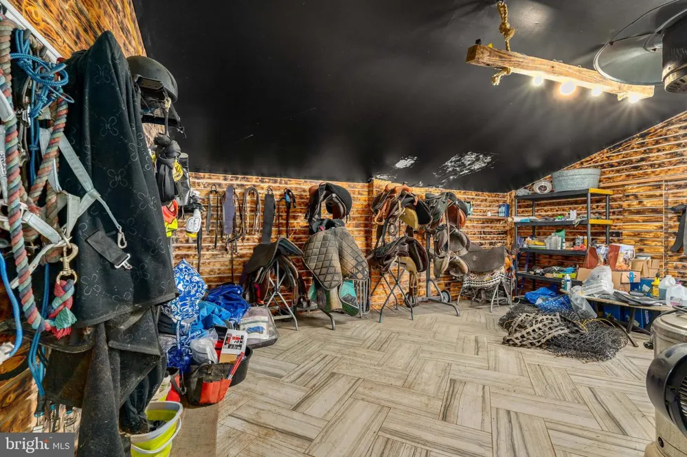 99 E LEWIS SHORE ROAD Elkton, MD 21921