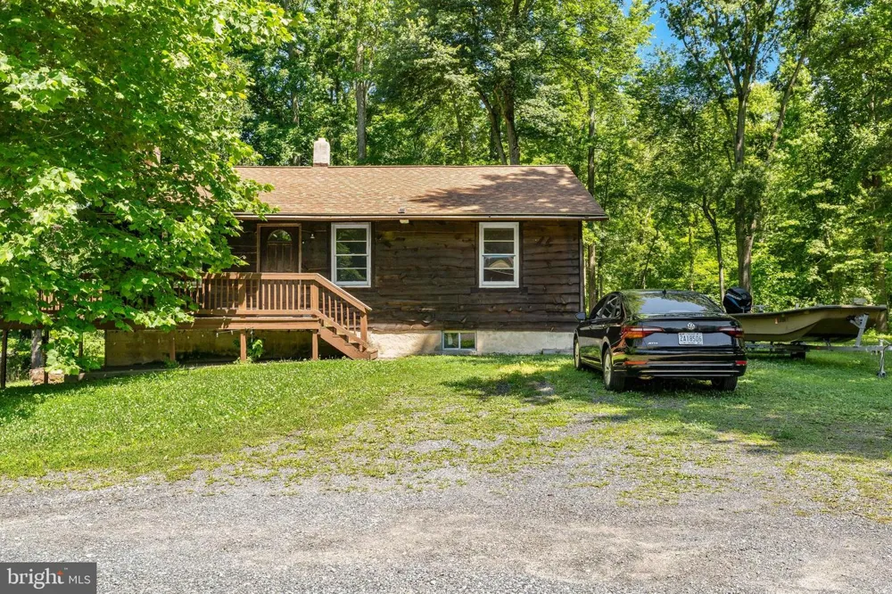99 E LEWIS SHORE ROAD Elkton, MD 21921