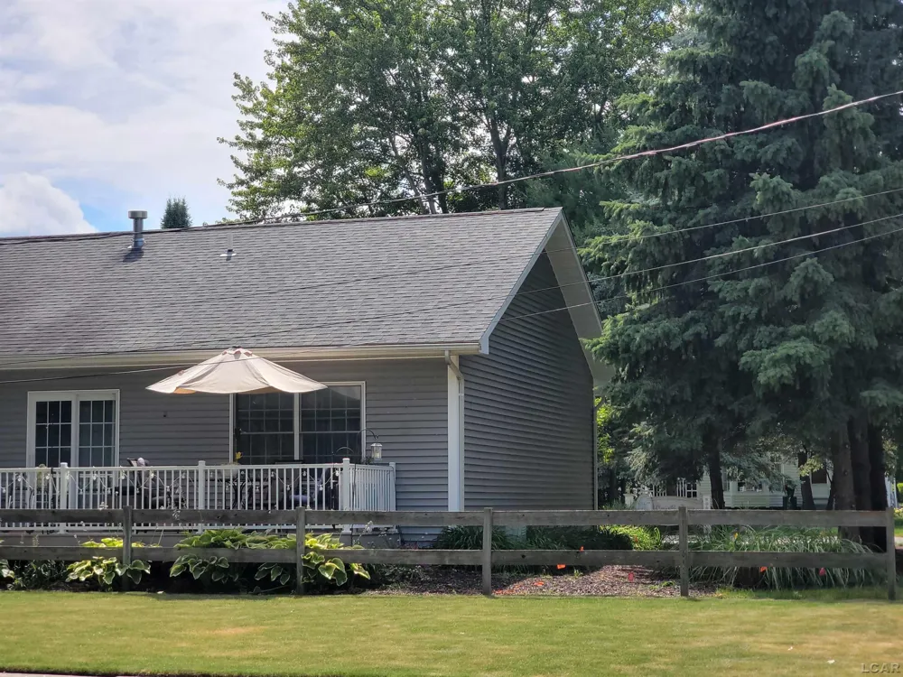 959 W Maumee Street Adrian City, MI 49221
