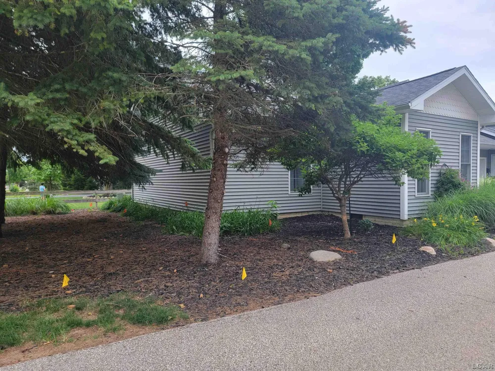 959 W Maumee Street Adrian City, MI 49221