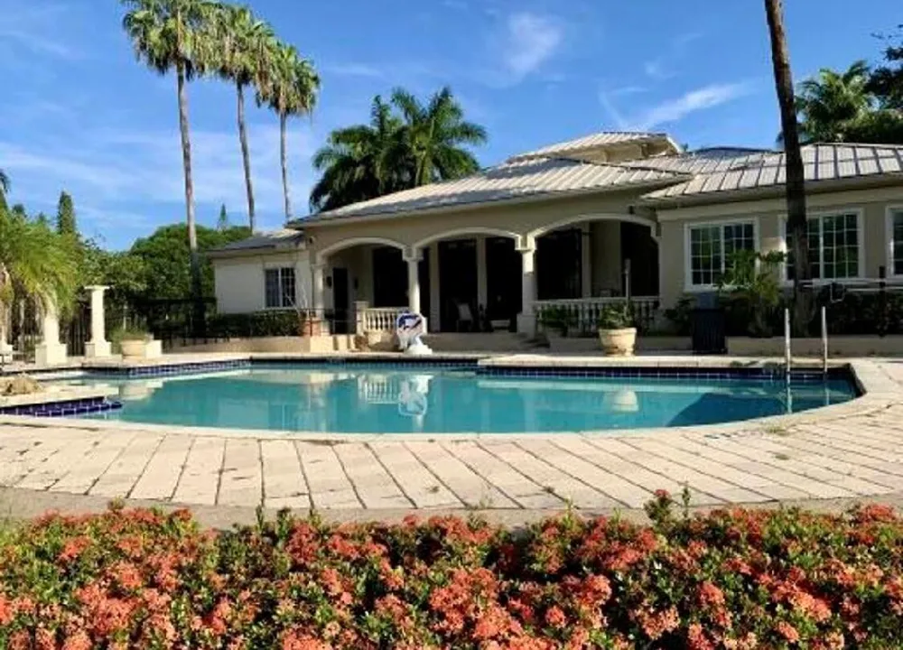 400 Crestwood Ct Court #417 Royal Palm Beach, FL 33411