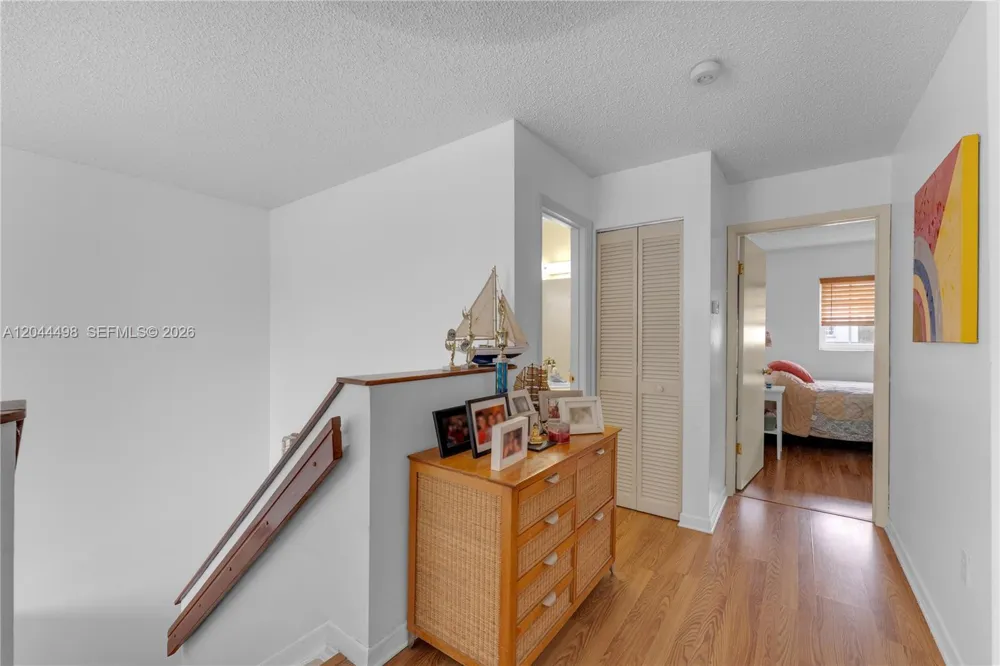 12427 NW 7th Ln Miami, FL 33182