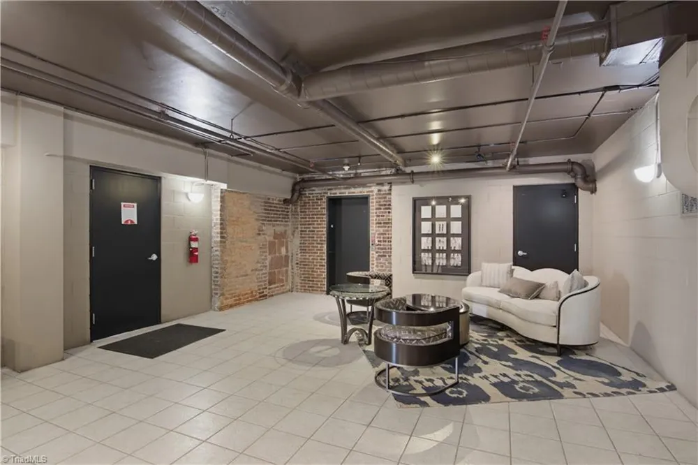 1 W 5th Street #302 Winston-Salem, NC 27101