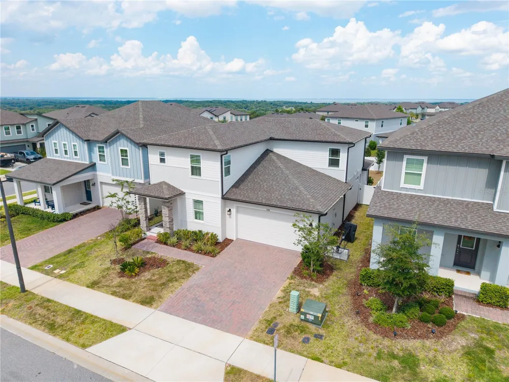 2326 RAVEN RIDGE ROAD Minneola, FL 34715