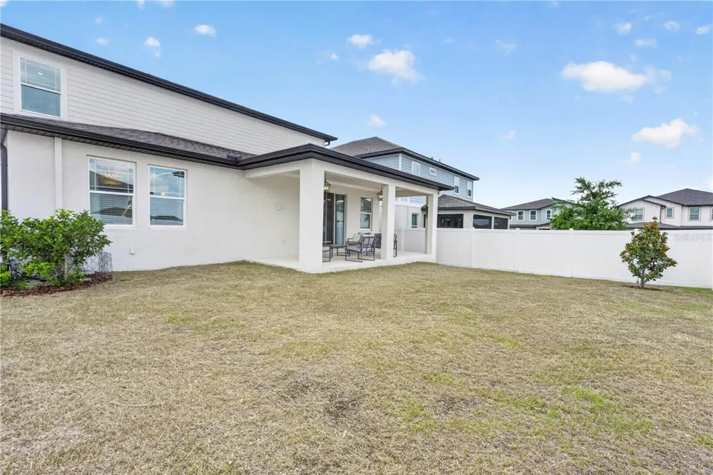 2326 RAVEN RIDGE ROAD Minneola, FL 34715