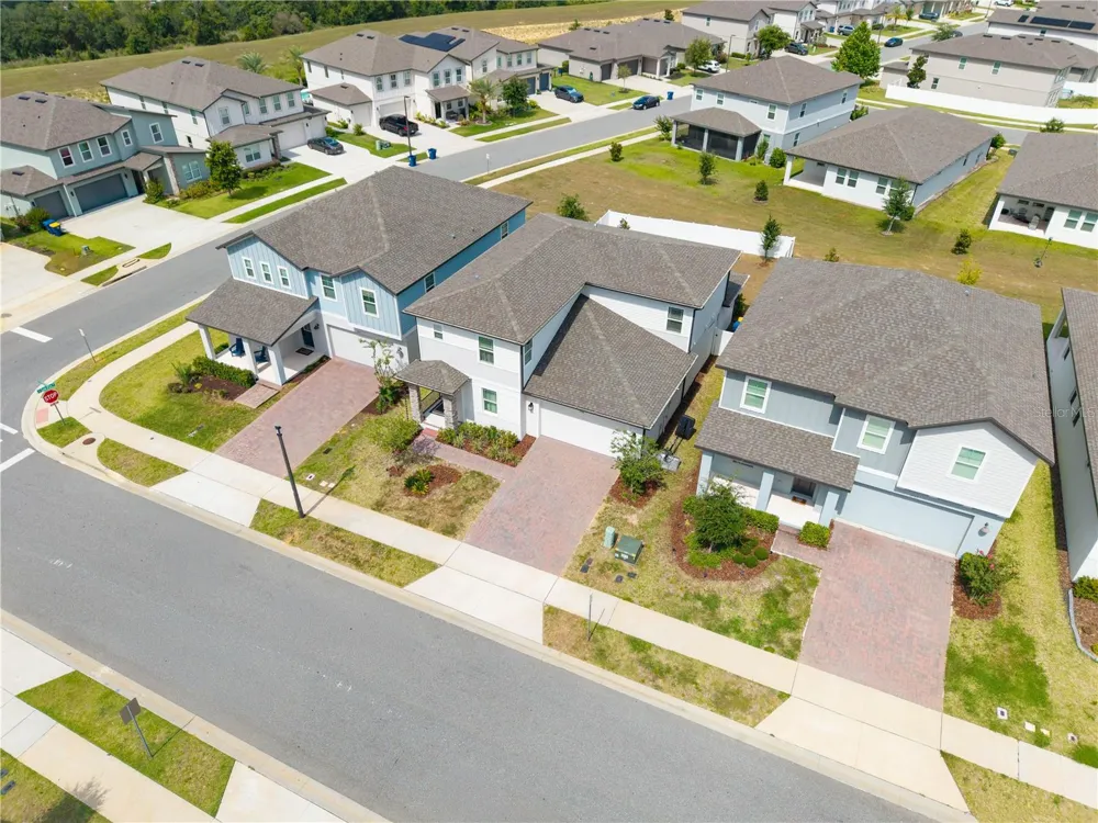 2326 RAVEN RIDGE ROAD Minneola, FL 34715
