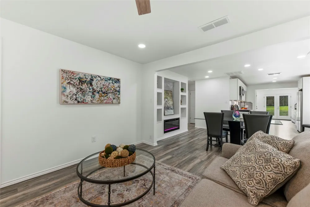 7309 Blessing Avenue Austin, TX 78752