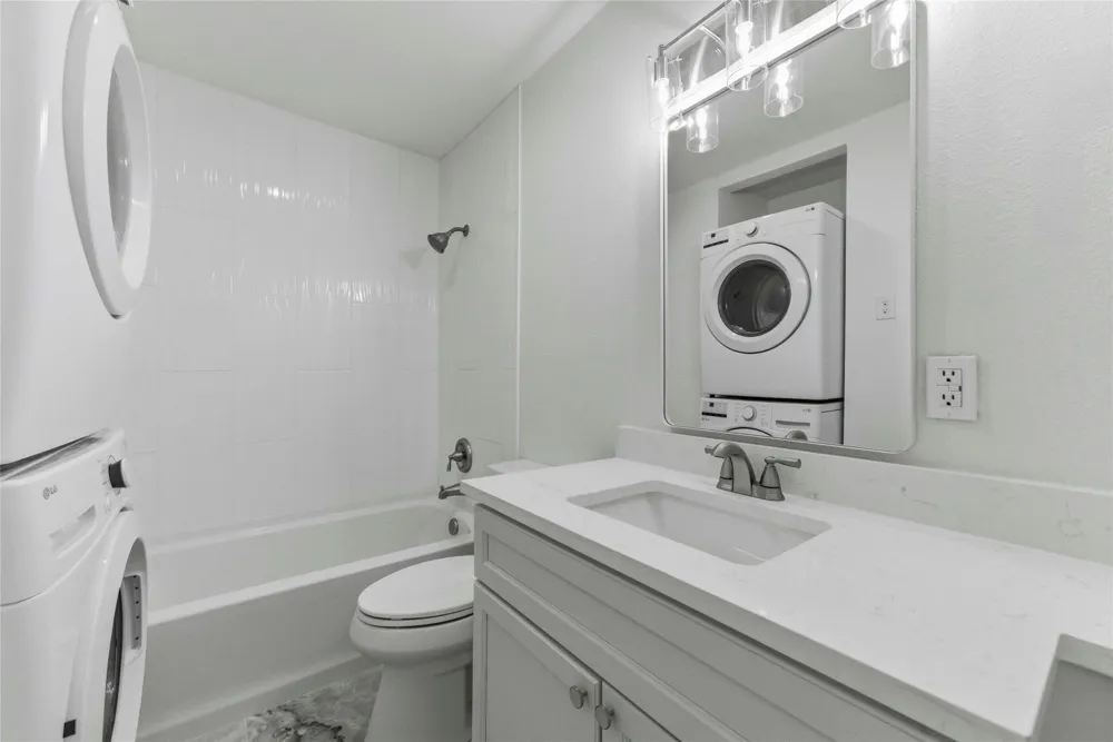 7309 Blessing Avenue Austin, TX 78752