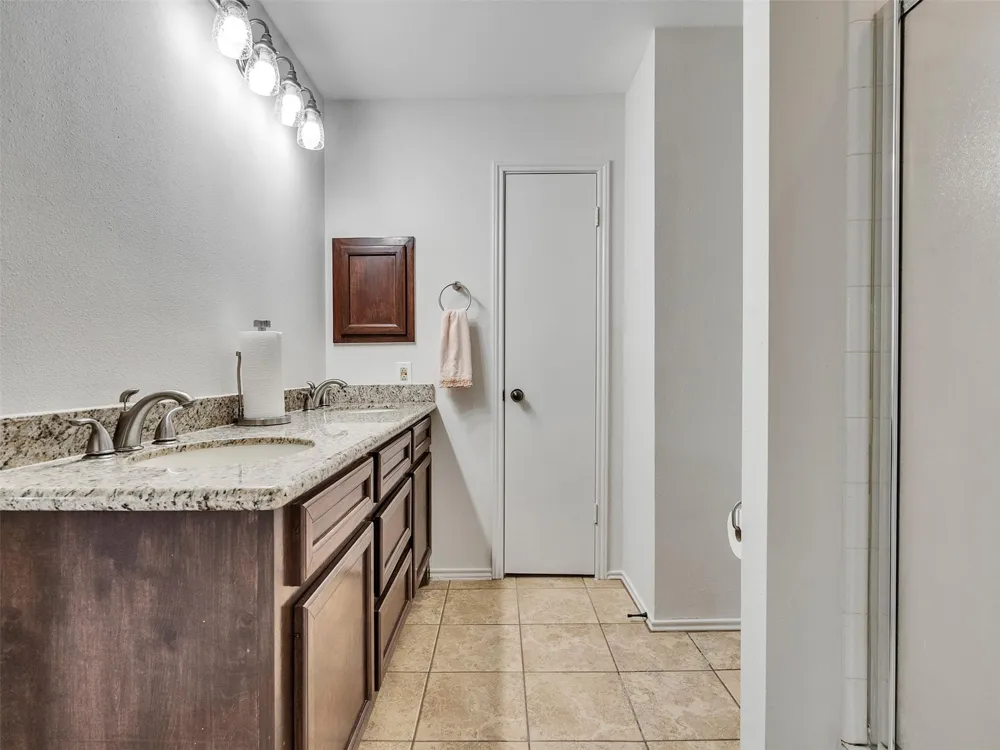 1506 Waterford Drive Deer Park, TX 77536