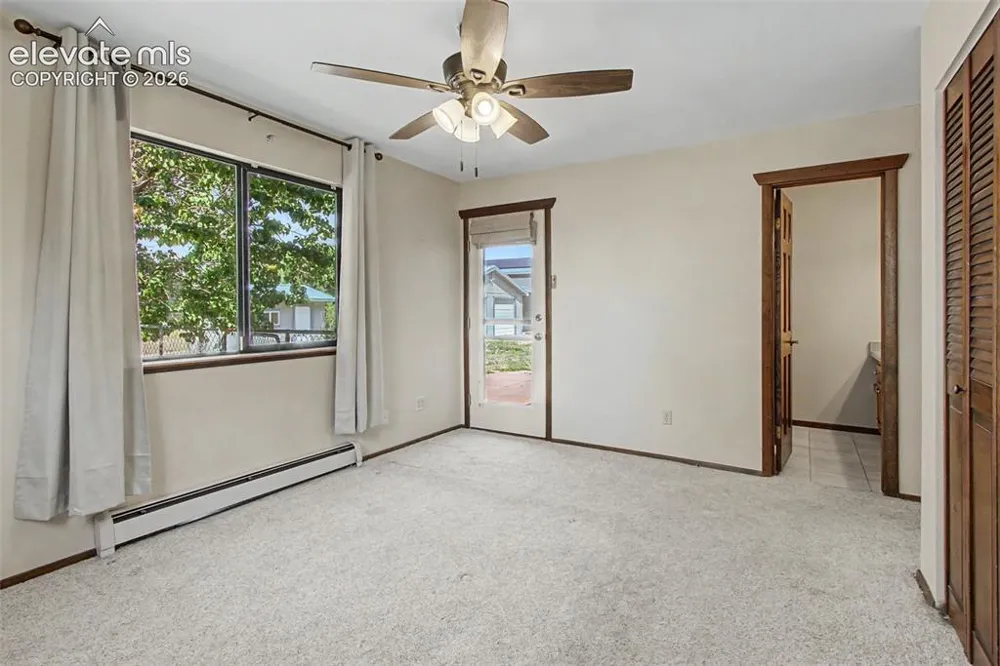 1335 Apple Lane Penrose, CO 81240