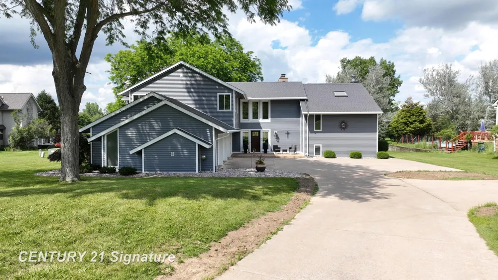 7492 River Road Flushing Charter Township, MI 48433