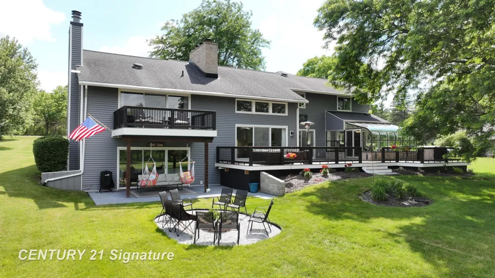 7492 River Road Flushing Charter Township, MI 48433