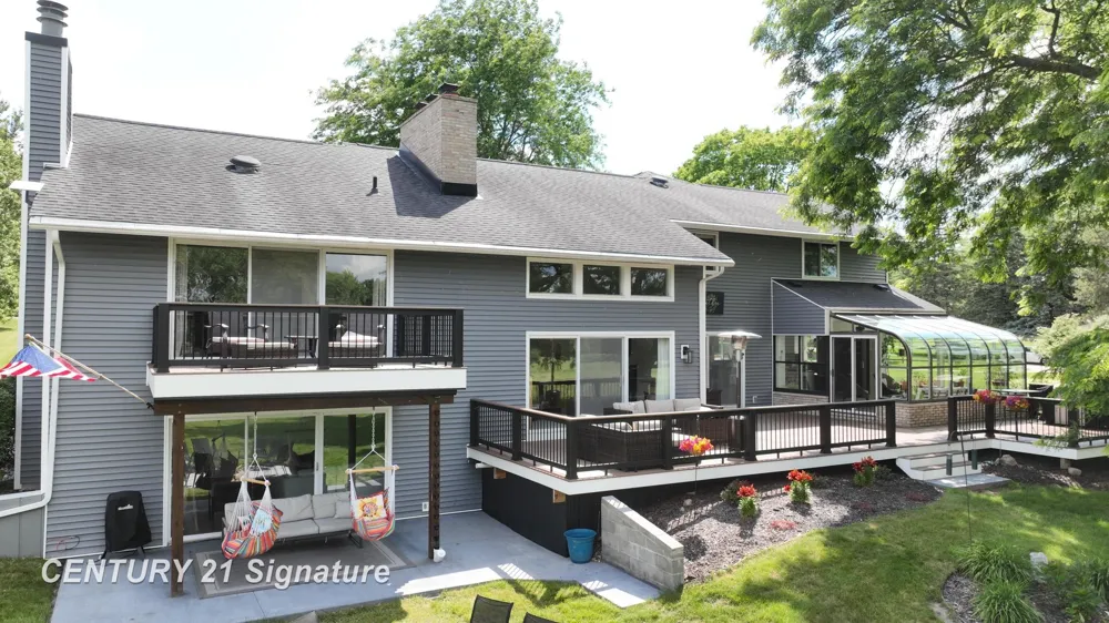 7492 River Road Flushing Charter Township, MI 48433