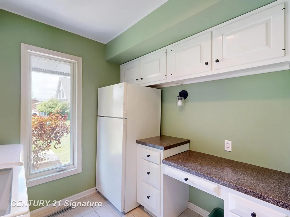 7492 River Road Flushing Charter Township, MI 48433