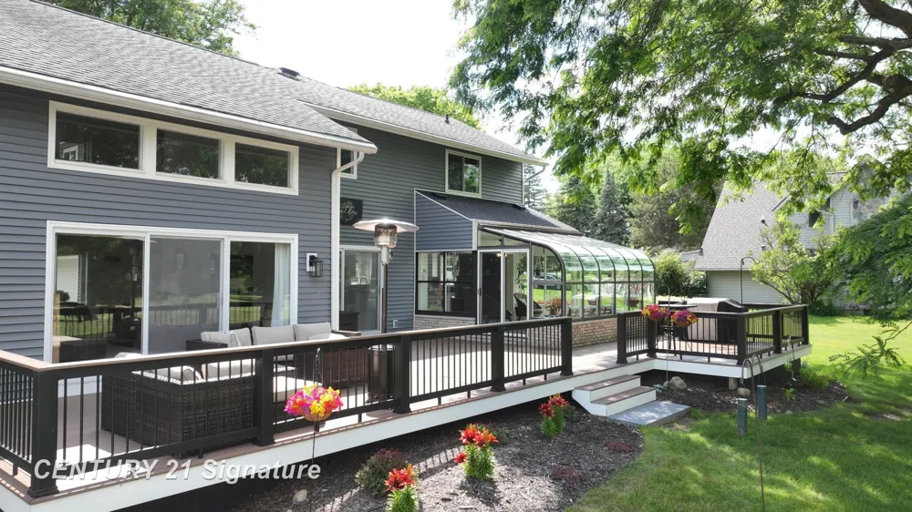 7492 River Road Flushing Charter Township, MI 48433
