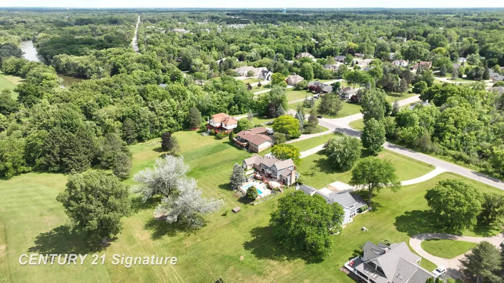 7492 River Road Flushing Charter Township, MI 48433