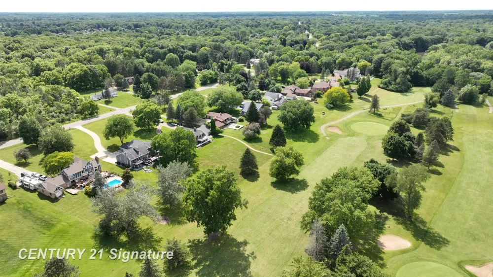 7492 River Road Flushing Charter Township, MI 48433