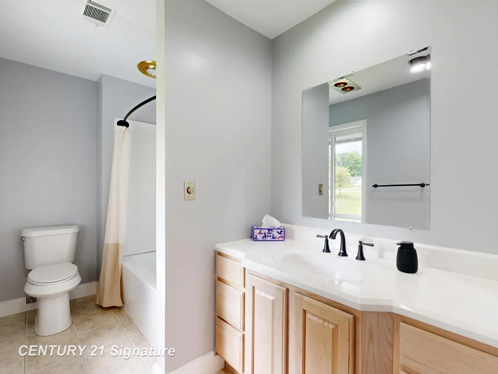 7492 River Road Flushing Charter Township, MI 48433