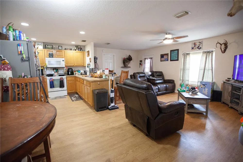 3554 COUNTY ROAD 230C Wildwood, FL 34785