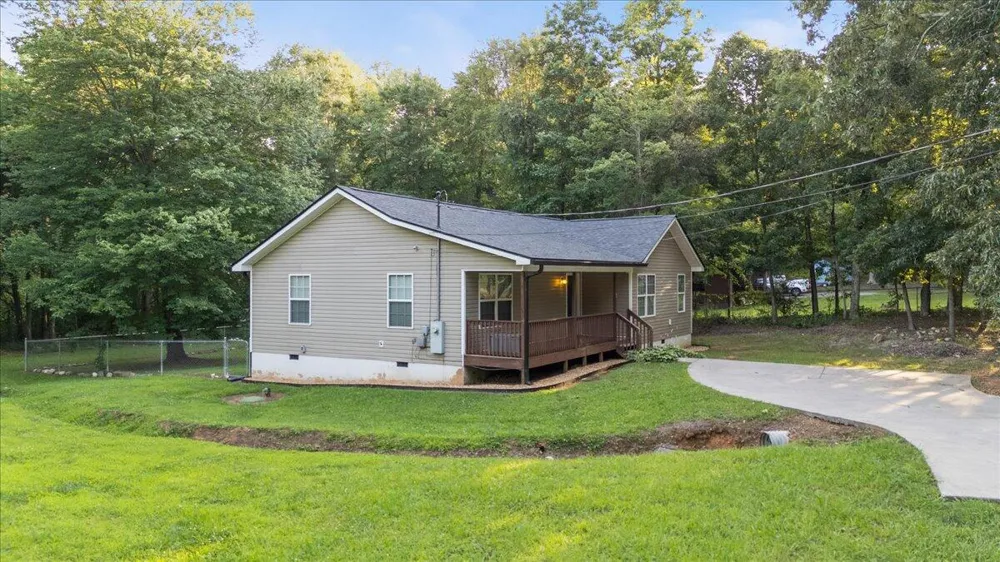 975 Sagamore Drive Tunnel Hill, GA 30755