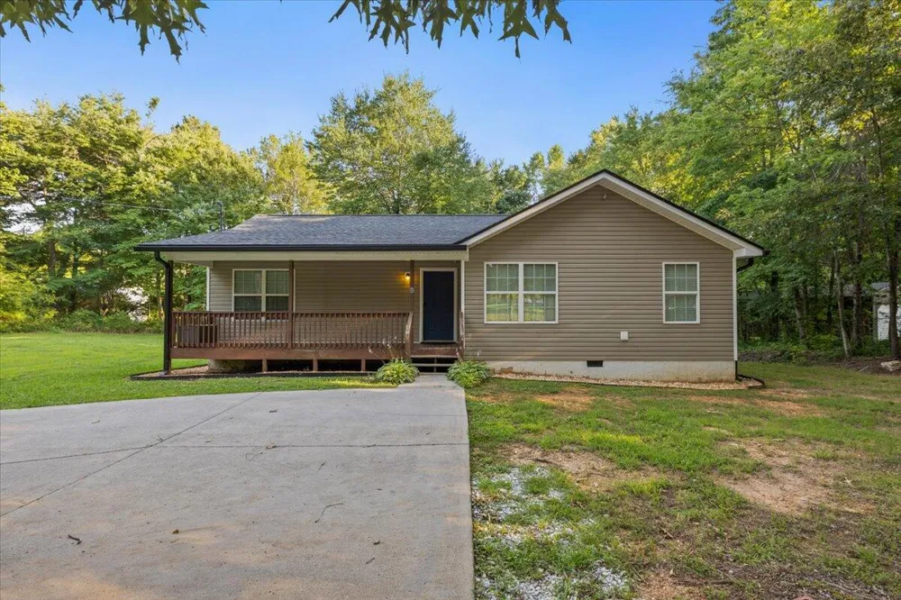 975 Sagamore Drive Tunnel Hill, GA 30755