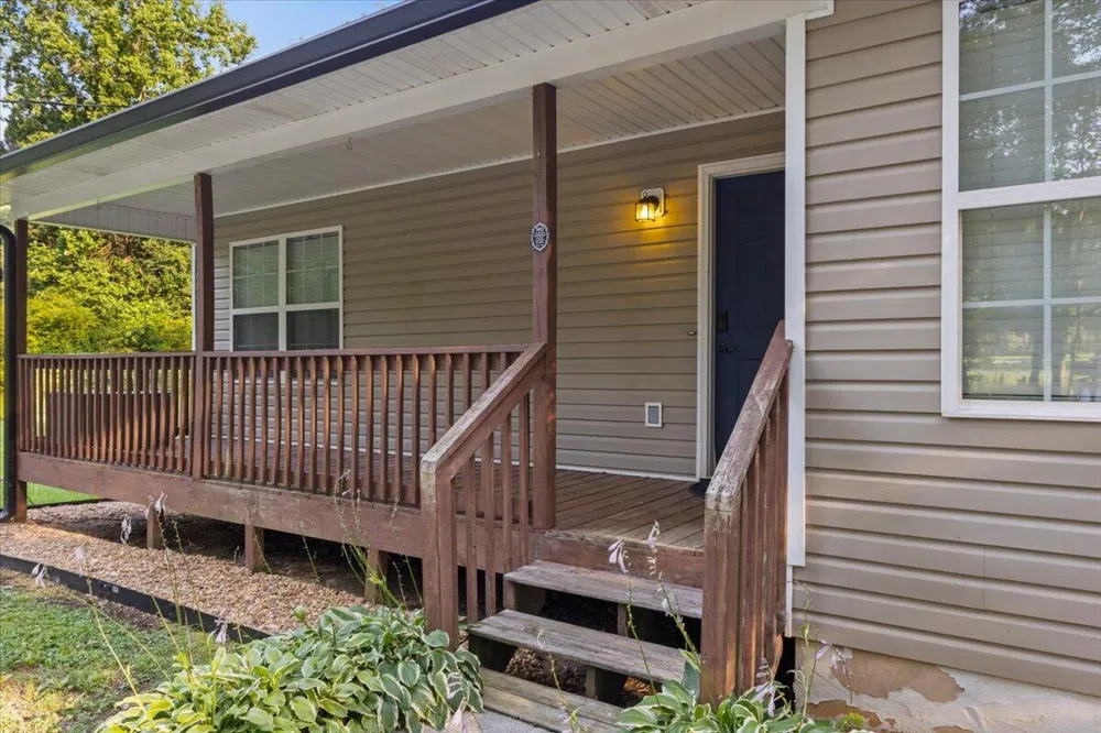 975 Sagamore Drive Tunnel Hill, GA 30755