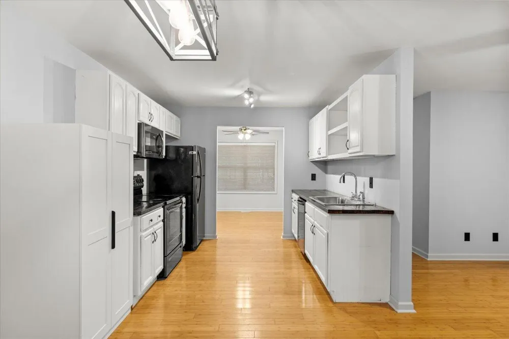 975 Sagamore Drive Tunnel Hill, GA 30755
