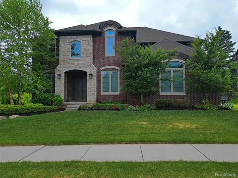 4966 Park Manor Drive