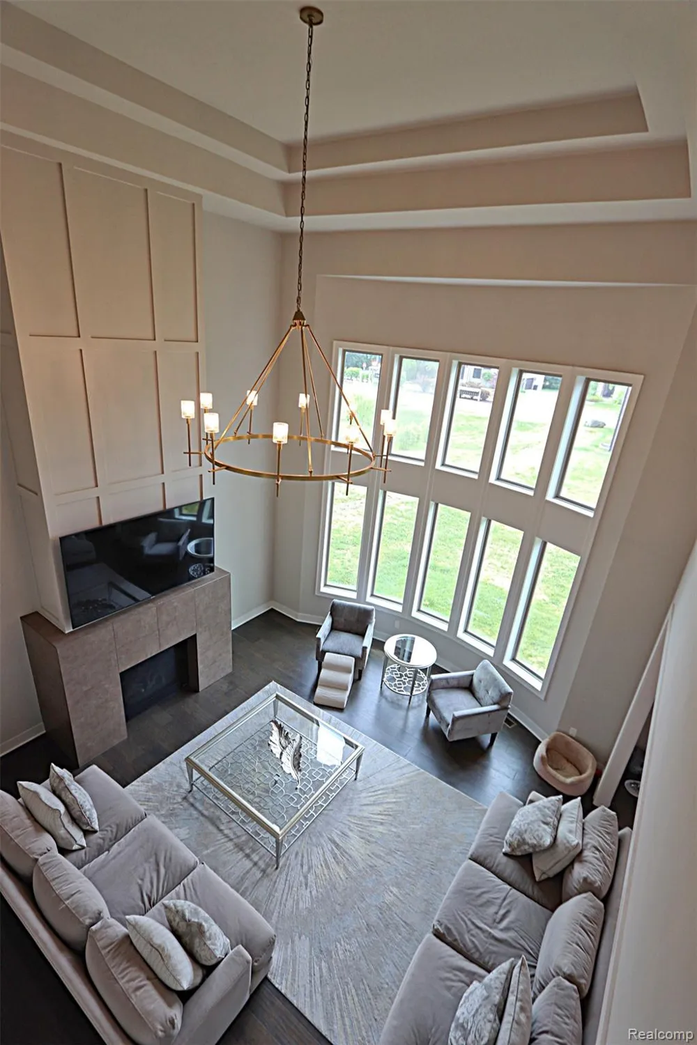 4966 Park Manor Drive Troy City, MI 48098
