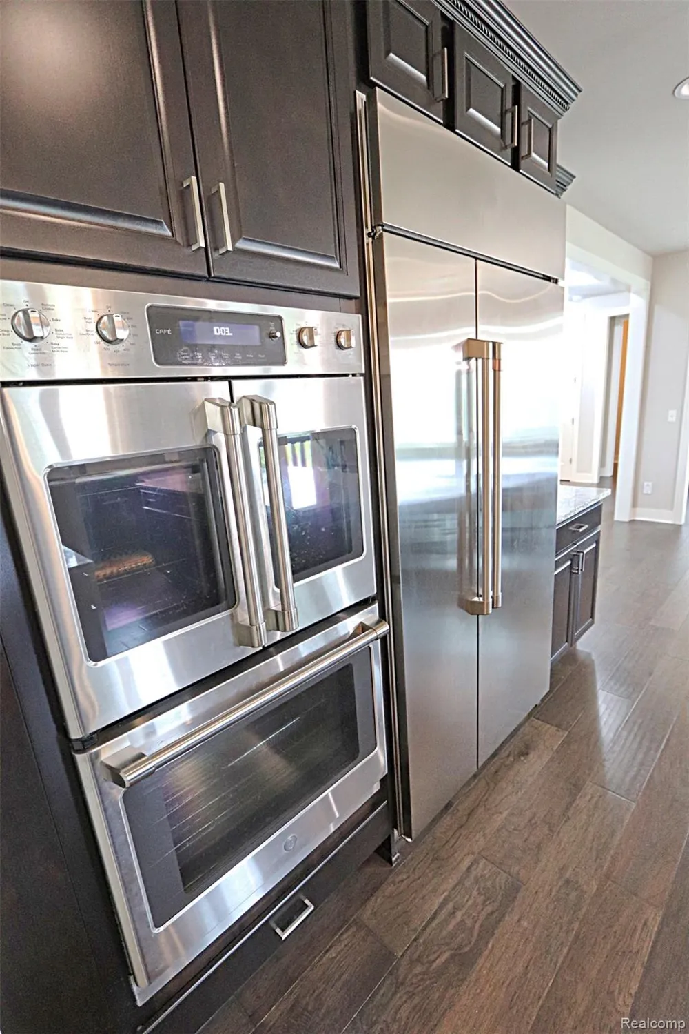 4966 Park Manor Drive Troy City, MI 48098