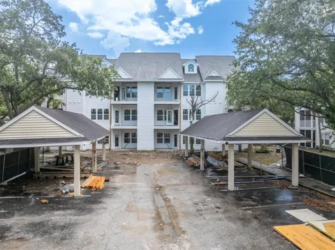 3313 HAVILAND COURT #203