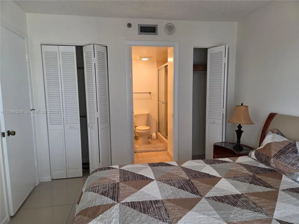 Address Not Shown Hollywood, FL 33019