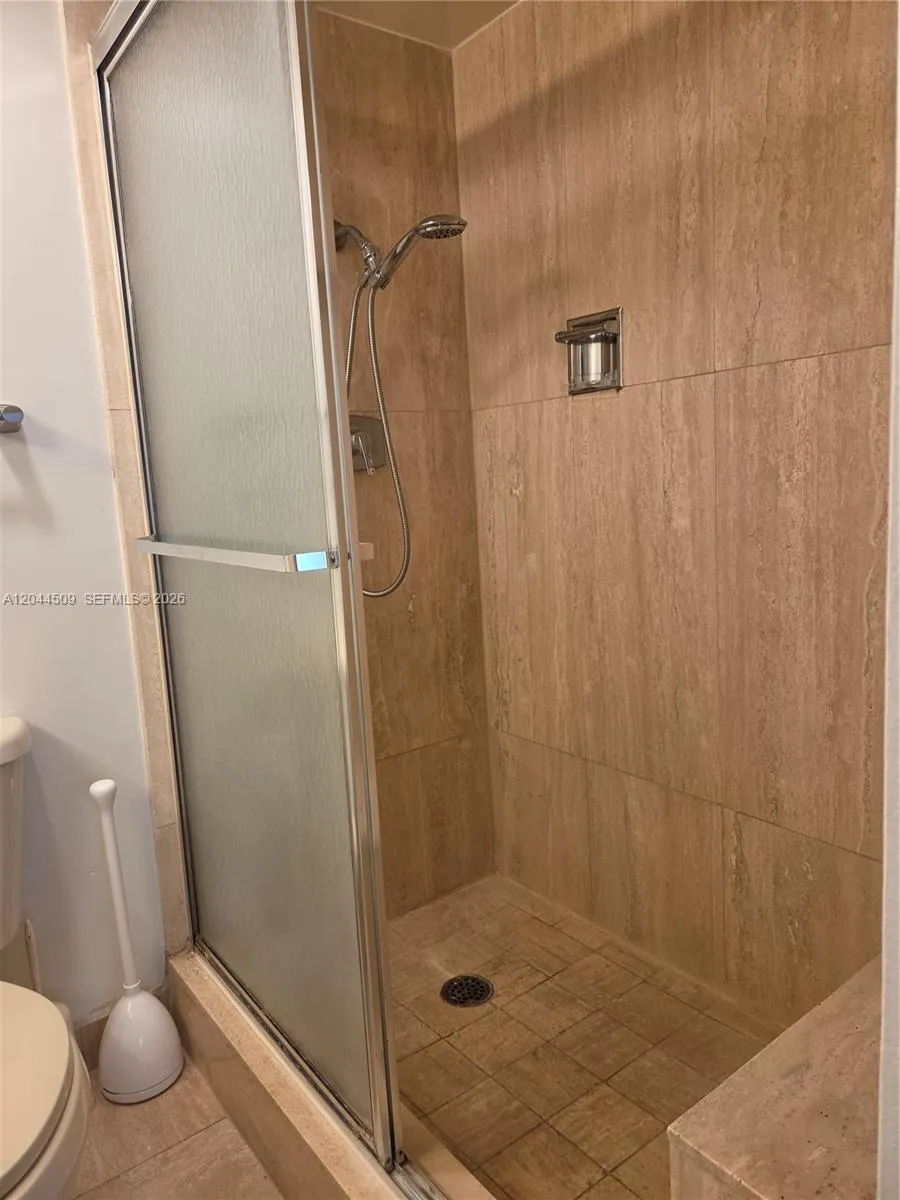 Address Not Shown Hollywood, FL 33019