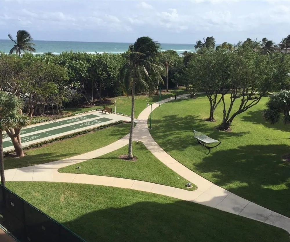 Address Not Shown Hollywood, FL 33019
