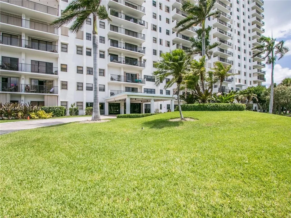 Address Not Shown Hollywood, FL 33019