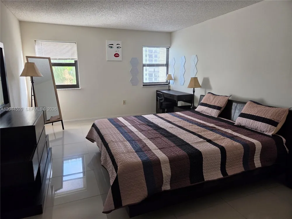 Address Not Shown Hollywood, FL 33019