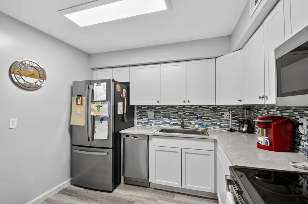 9810 Pineapple Tree Drive #103 Boynton Beach, FL 33436