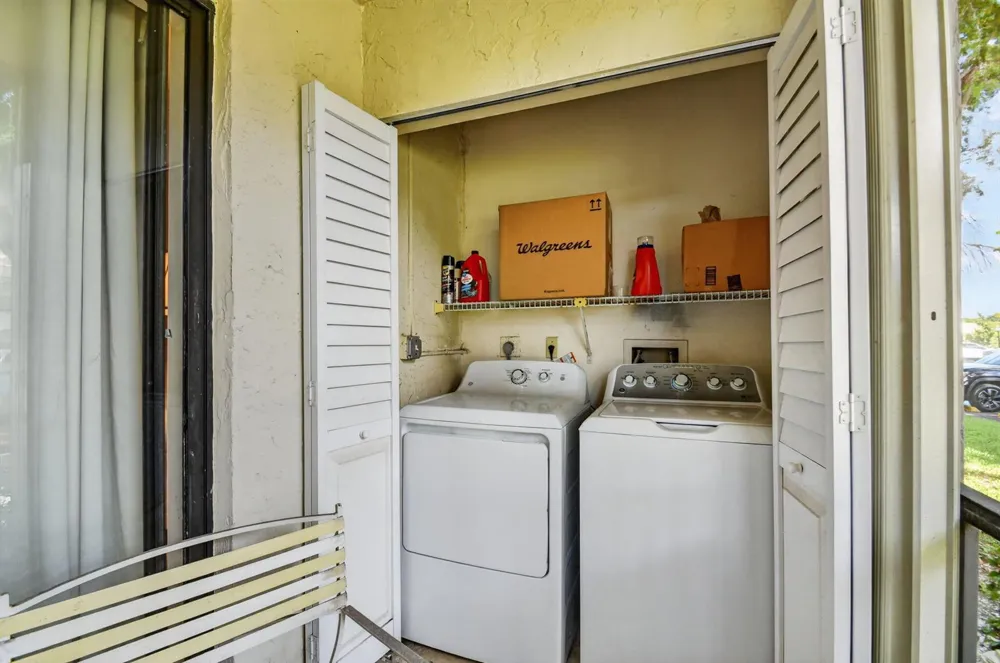 9810 Pineapple Tree Drive #103 Boynton Beach, FL 33436