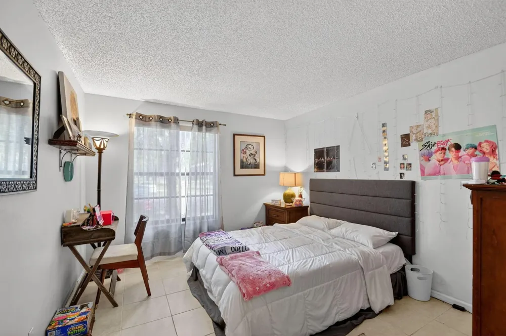 9810 Pineapple Tree Drive #103 Boynton Beach, FL 33436