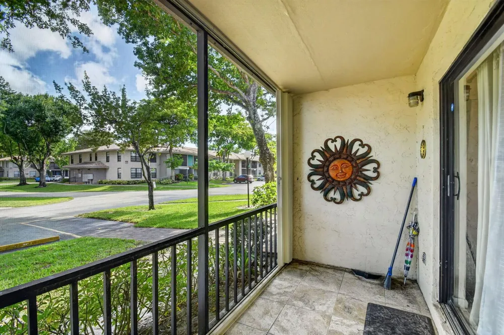 9810 Pineapple Tree Drive #103 Boynton Beach, FL 33436